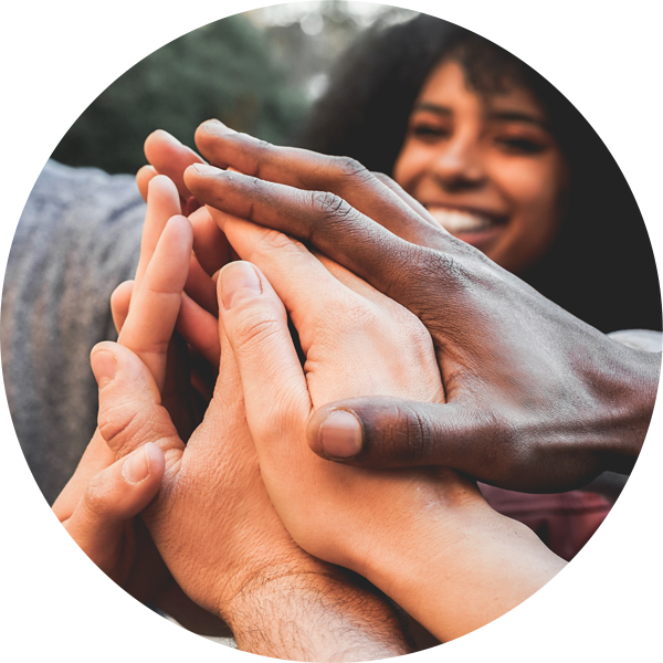 Programme de bonus Helsana+ Vous êtes un client satisfait d'Helsana depuis de nombreuses années? La fidélité est payante et est également récompensée par le crédit de points Plus.