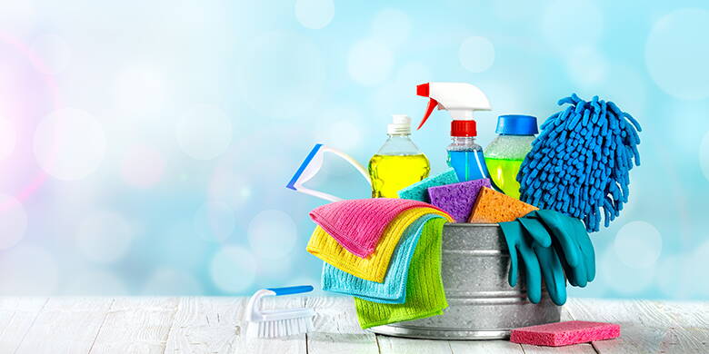 Aiuto domestico Chi sostiene i costi del aiuto domiciliare? Lavaggio, pulizia e cucina sono tra i servizi Spitex a pagamento. Spitex viene da me e si prende cura di me - chi si farà carico di questi costi? Per la copertura delle spese da parte dell'assicurazione malattie è necessario disporre di una ricetta medica.