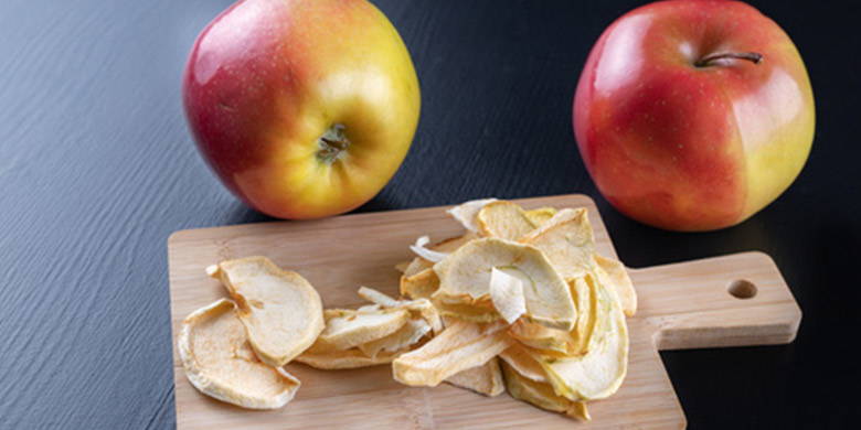 Fingerfood per i più piccoli Blog Gravidanza - Fingerfood per i più piccoli - frutta dolce. A che età, a quale frutto? Come integrare la frutta nella dieta del bambino? Oltre alle gustose varianti di porridge alla frutta, è possibile offrire anche mele, banane, pere e simili come gustosi finger food.