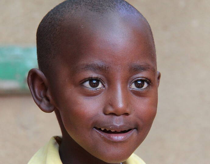 Bau einer Kindertagsstätte in Südafrika Dank der Grosszügigkeit und dem Engagement vieler Spenderinne und Spender in der Schweiz, war es dem Bauteam möglich, für die Kinder von Nkululeko, Orange Farm in Südafrika eine neue KITA zu bauen. Eine nachhaltige Investition in die Zukunft des Townships, von welcher auch die zukünftigen Generationen profitieren werden.