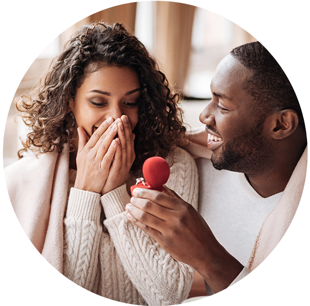 Fonder une famille Conseils pour les célibataires et les couples de tous âges. Nous répondons à des questions neutres et indépendantes sur les caisses maladie, l'assurance ménage, l'assurance responsabilité civile, l'assurance automobile, les prestations de naissance, les réductions familiales, l'assurance dentaire et toutes les autres questions concernant l'assurance.