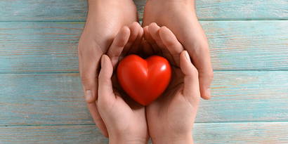 aiuto finanziario e di consulenza Un orecchio aperto - il nostro servizio gratuito per i membri dell'associazione familiare PRO LIFE. Nell'ambito del nostro progetto di solidarietà donazione di cuore (i membri aiutano i membri), offriamo sia aiuto finanziario che di consulenza. Se siete interessati, contattate uno dei nostri collaboratori.