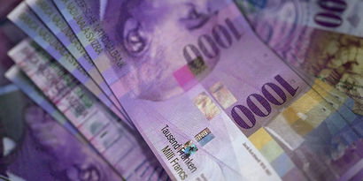 Quanto costa un apparecchio? Quanto costa un apparecchio? Sulla base dei prodotti assicurativi dentistici*, l’esempio di calcolo per un bambino di 10 anni con rendiconto annuale di CHF 10 000.– è il seguente: Helsana, PRO LIFE, Assura, Visana, Atupri, Agrisano, Concordia, CSS, EGK, Groupe Mutuel, CPT, Sanitas, Swica, Sympany e ÖKK.