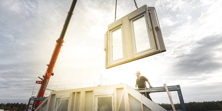 Assicurazione construzioni Prima della costruzione – durante la costruzione – dopo la costruzione: contattate il vostro consulente assicurativo già nella fase di pianificazione del vostro progetto di costruzione e lasciatevi consigliare sulle varie opzioni. Saremo felici di assistervi con la nostra esperienza.