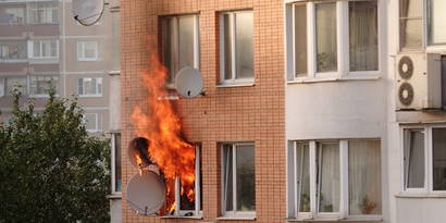 Obligations en cas de sinistre Dommages d'assurance - Que faire ? Quelles sont leurs obligations en tant qu'assurés ? Quelles sont les obligations de votre assurance ? Qu'entend-on par négligence légère, réduction des prestations en cas de négligence grave, faute intentionnelle du sinistre et interruption de la couverture ?