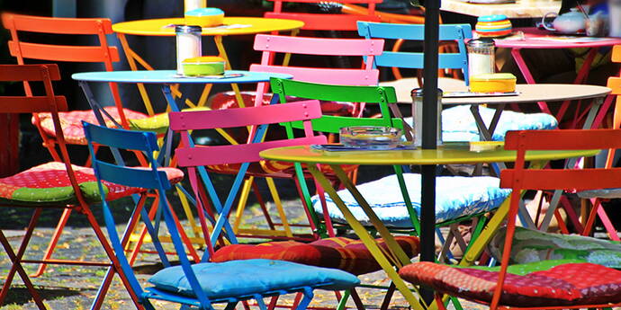 Prevenzione furto Prevenzione furto - Prevenire è meglio che curare. Molti consigli utili e i numeri di emergenza più comuni si trovano nell'articolo. Sapevate che potete pubblicare un numero considerevole di annunci online tramite Suisse ePolice? Cantoni, reati e loro collegamento.