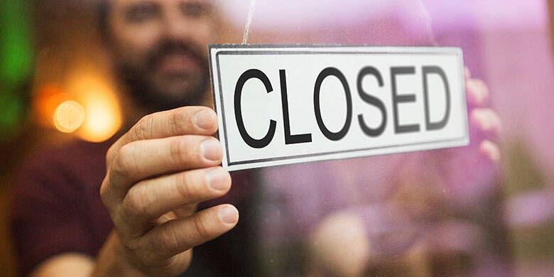 Horaires réduits et assurance pandémi L'inscription au chômage partiel - c'est ainsi qu'ils doivent procéder. En raison de la crise de Corona, nous vous fournissons les informations nécessaires pour vous inscrire au chômage partiel. Formulaires d'inscription, tableaux d'application et de paie, brochures, Infolinks et formulaires divers de tous les cantons