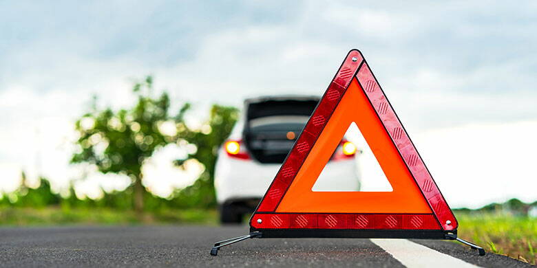 Fahrzeug-Assistance abschliessen – Ja oder nein? Ist es sinnvoll, eine Reiseversicherung abzuschliessen? Benötigen Sie eine Anullationsversicherung? Wie teuer ist eine Personen-Assistance? Gibt es eine günstige Fahrzeug-Assistance? Was kann über eine Reiseversicherung versichert werden? Diese und andere Fragen beantworten wir Ihnen gerne via Chat.