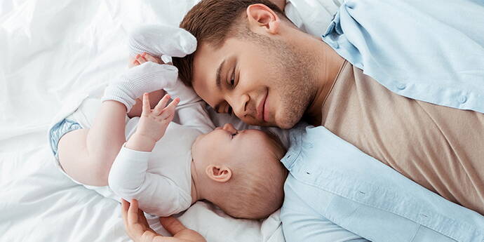 Schwangerschaft & Baby Online Beratung via Chat für Schwangere. Wir beantworten Fragen zu Krankenkasse, Hausrat- & Haftpflichtversicherung, Autoversicherung, Geburtengeld, Baby- und Kinderschwimmkurse, Familienrabatte, Zahnversicherung, vorgeburtliche Anmeldung und in unserem Schwangerschaftsblog finden Sie spannende Themen.